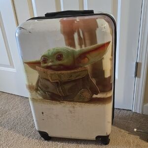 Star Wars Baby Yoda Green and Tan Hard Shell Carry-On Travel Bag